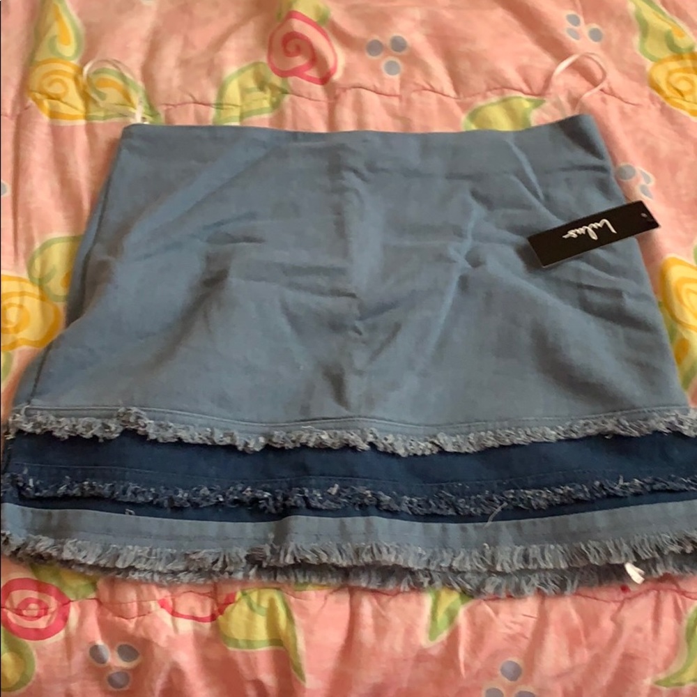 New with tags lulus skirt